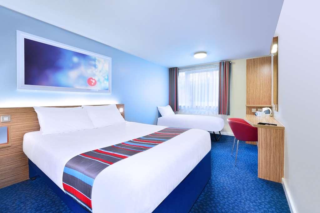 Travelodge Kingston Upon Thames Central London Ruang foto
